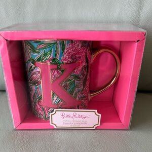 NWT Lilly Pulitzer “K” Initial Ceramic Mug in Coming in Hot Print NIB